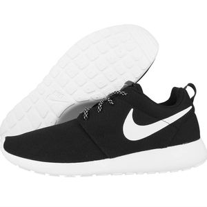 Nike Women's Black Roshe One Sneakers Shoes
